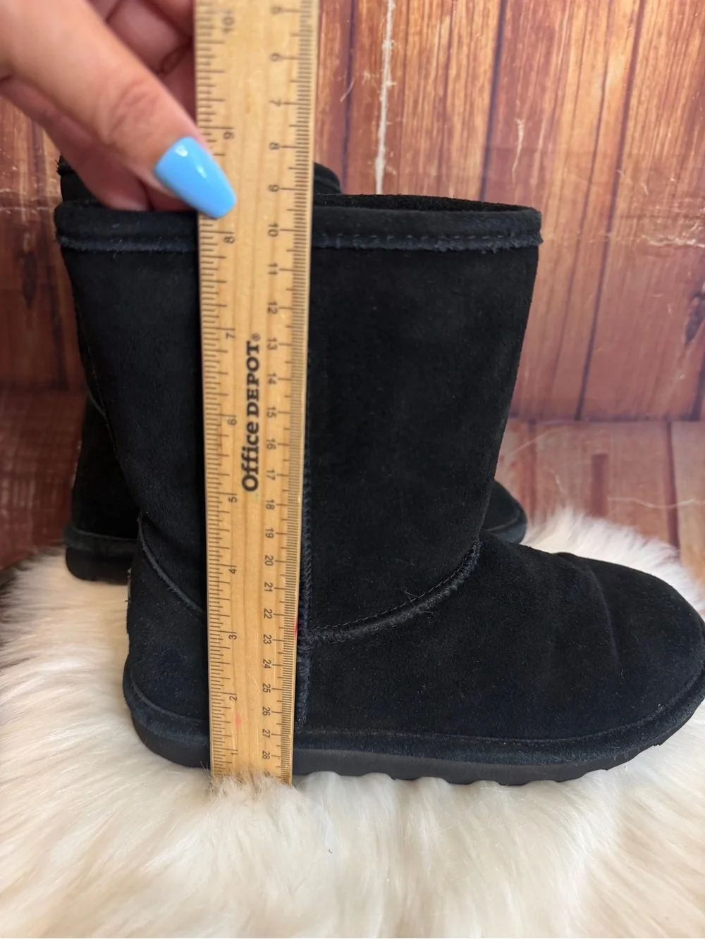 BearPaw outsole colder are